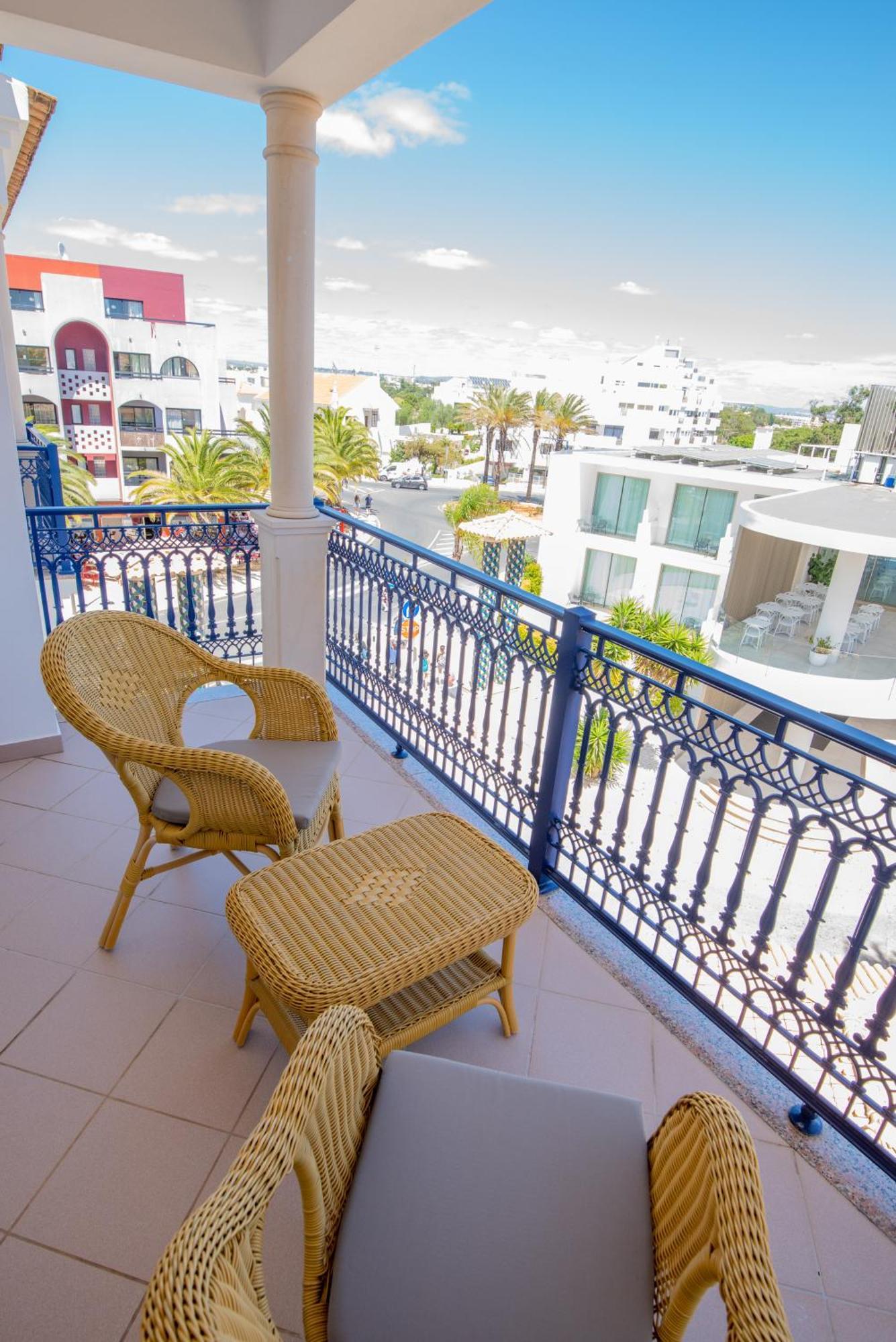 Charm Apartment T2 All With Big Terrace Albufeira Self Check-In Eksteriør bilde